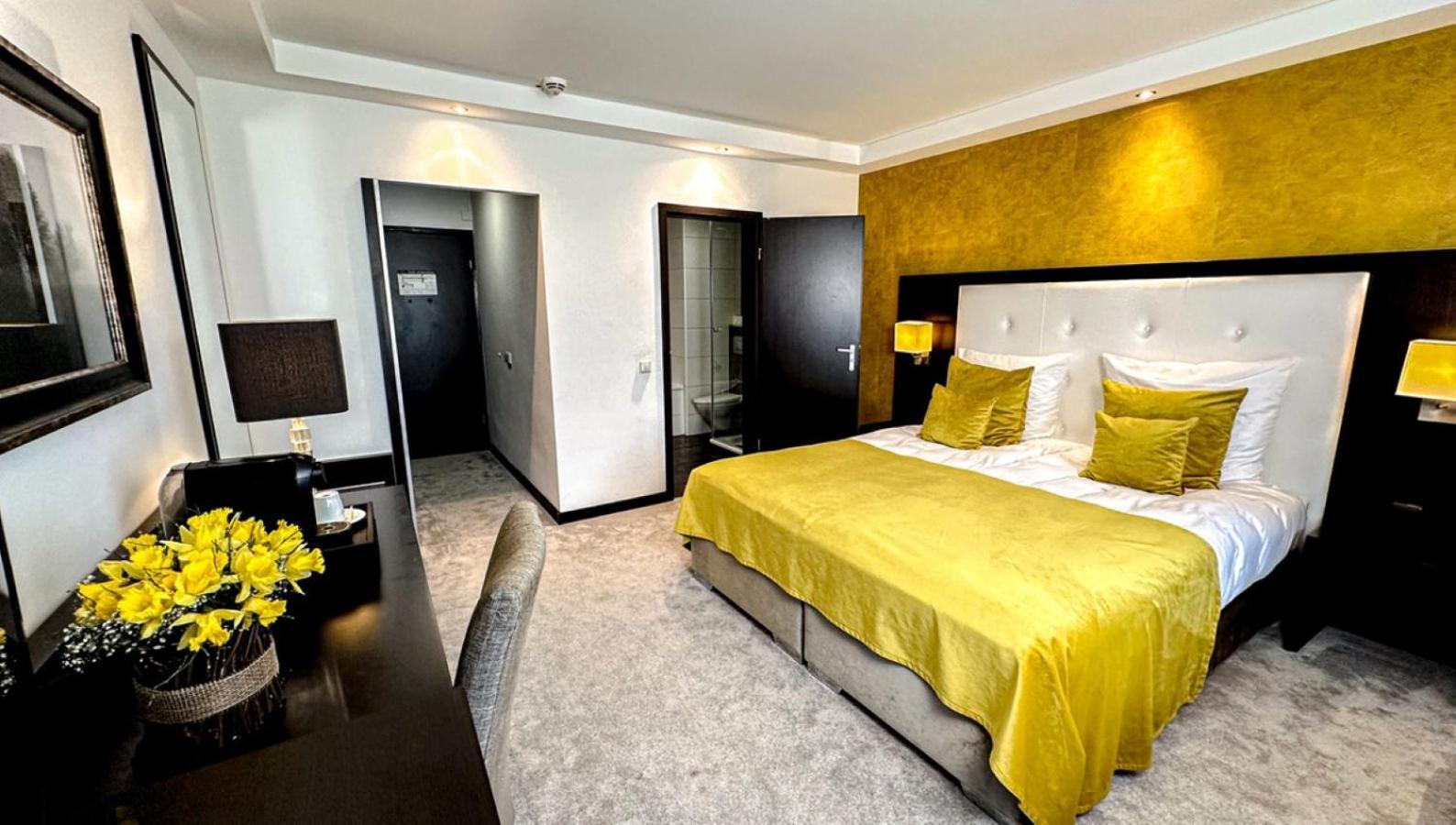 Hotel Moers Van Der Valk Exterior foto